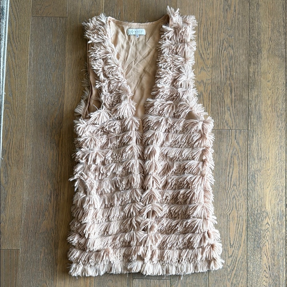 Fringed Sleeveless Vest in Light Pink